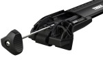 Thule Raised Rail WingBar Edge roof bars in black