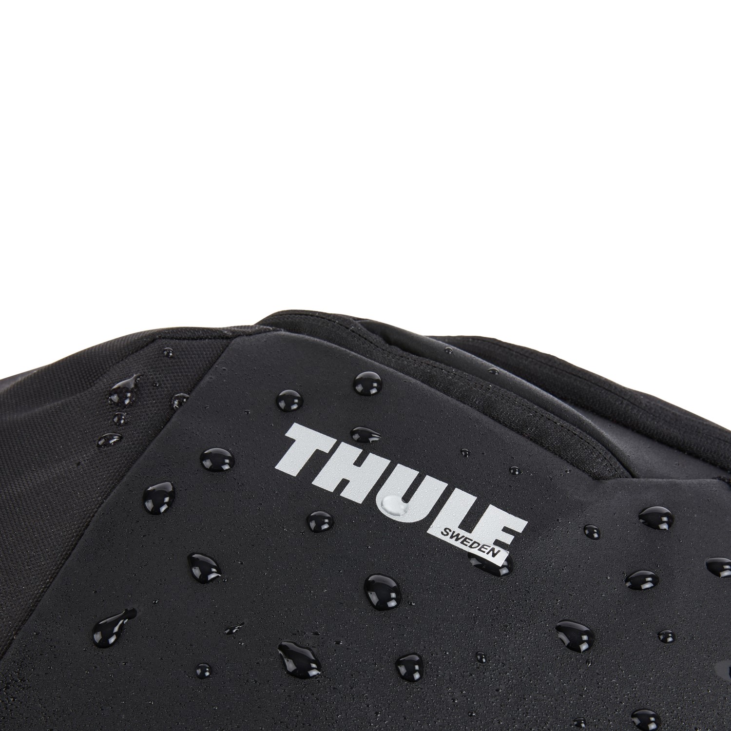 Protect contents from the elements with a durable, weather-resistant front panel and base