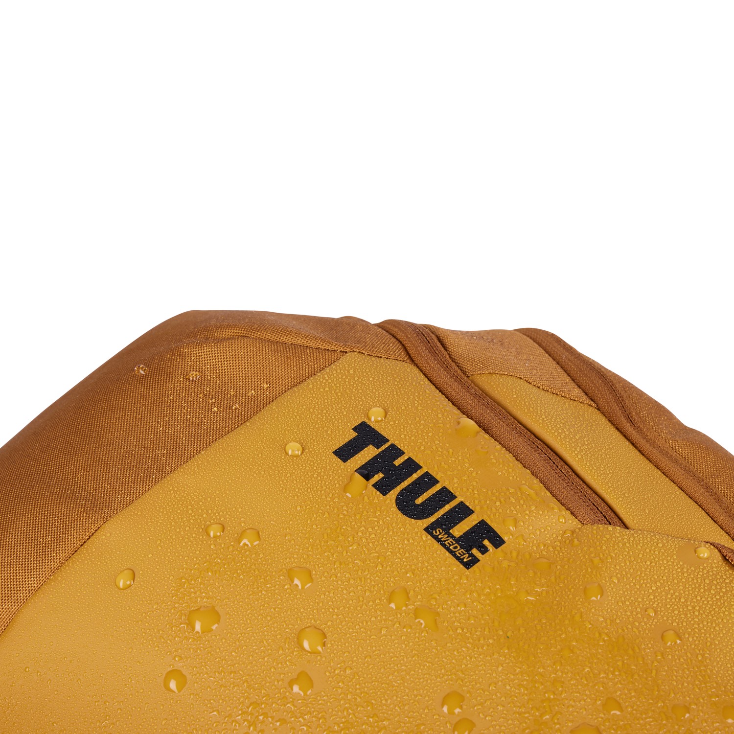 Protect contents from the elements with a durable, weather-resistant front panel and base