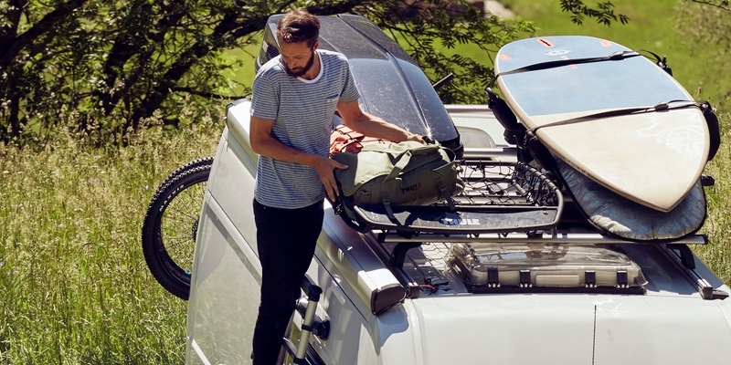 Thule 859 Canyon XT luggage tray